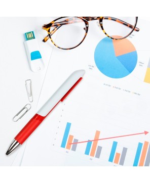 Bolígrafo de plástico Kord.