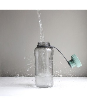 Botella Triana 1.5 LTS.