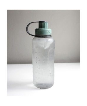 Botella Triana 1.5 LTS.