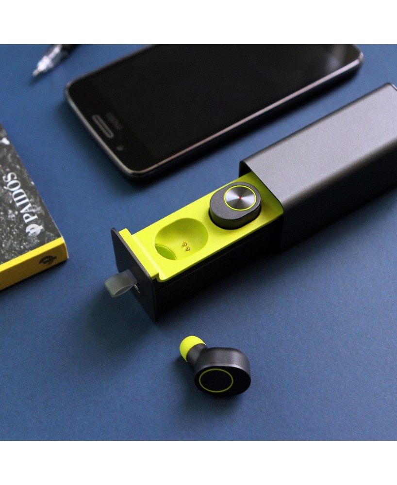 Audífonos inalámbricos Nebbi.